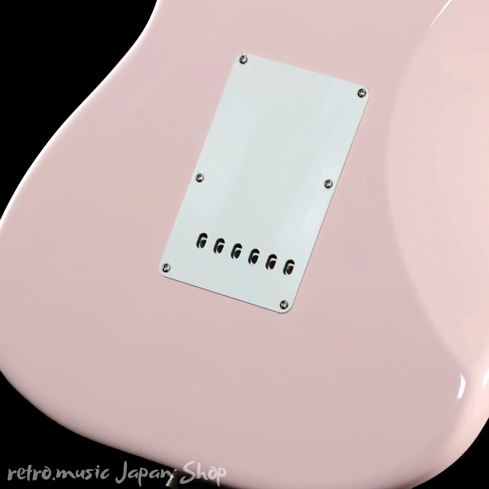 Fender FSR Made in Japan Traditional Late 60s Stratocaster – Shell Pink (včetně pouzdra)