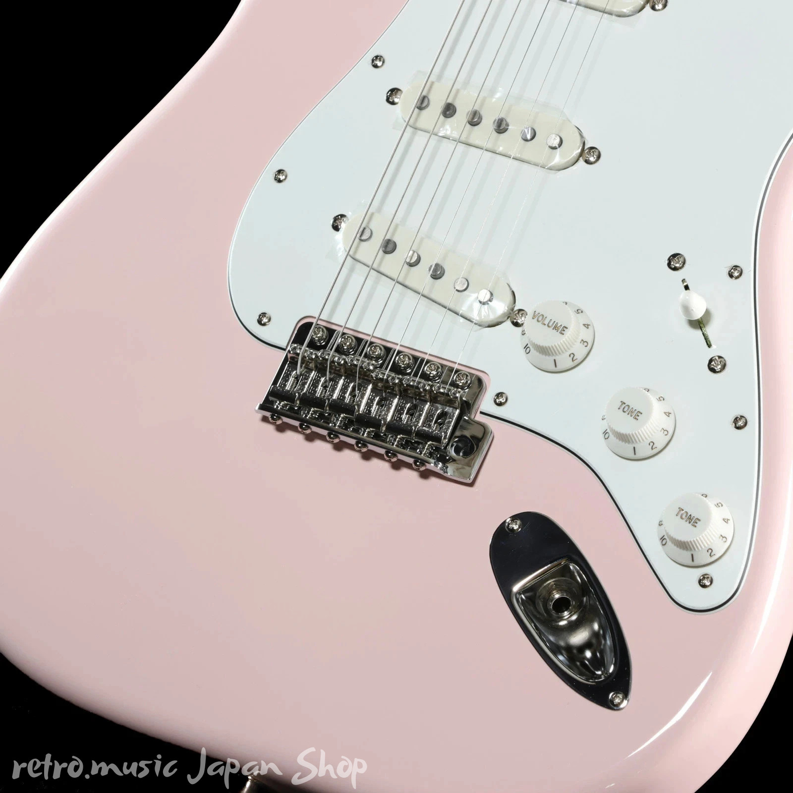 Fender FSR Made in Japan Traditional Late 60s Stratocaster – Shell Pink (včetně pouzdra)