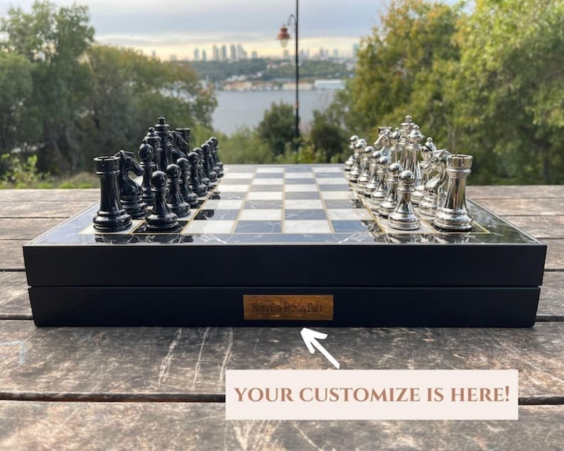 Luxusní šachová sada s úložným prostorem 37cm mramor a dřevěná deska ruční výroby