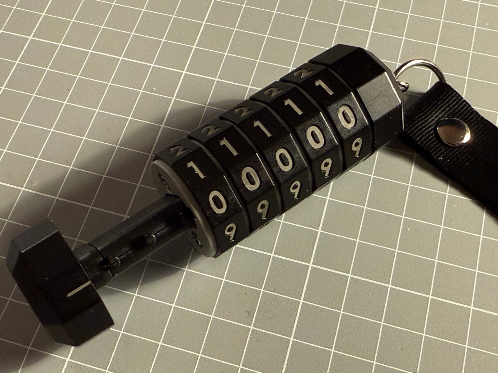 Cryptex USB Flash Disk 16GB s mechanickým 5místným zámkem – USB 3.0 & Micro-USB